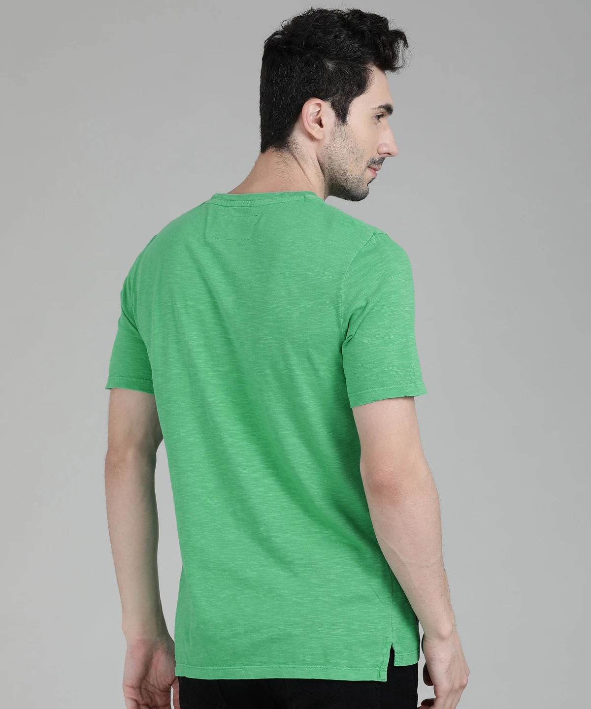 ROUND T-SHIRT