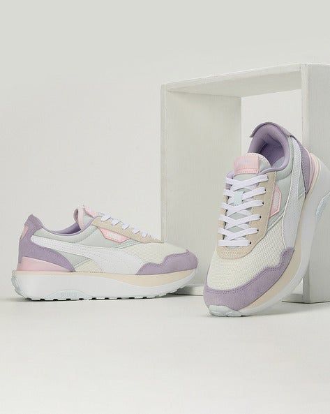 SHOE