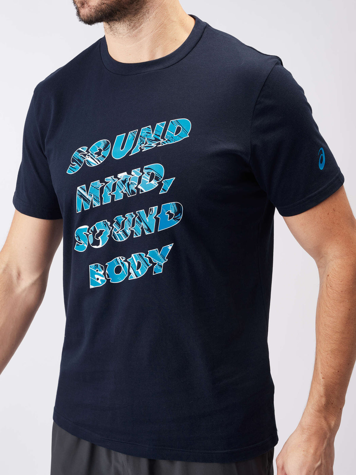 ROUND T-SHIRT